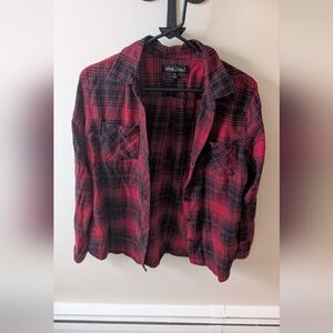 North River red and black long sleeve button down flannel shirt. Size medium.